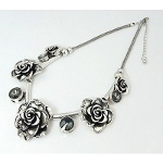 Heavy Silver Tone Victorian Style Blossom & Rhinestone Necklace
